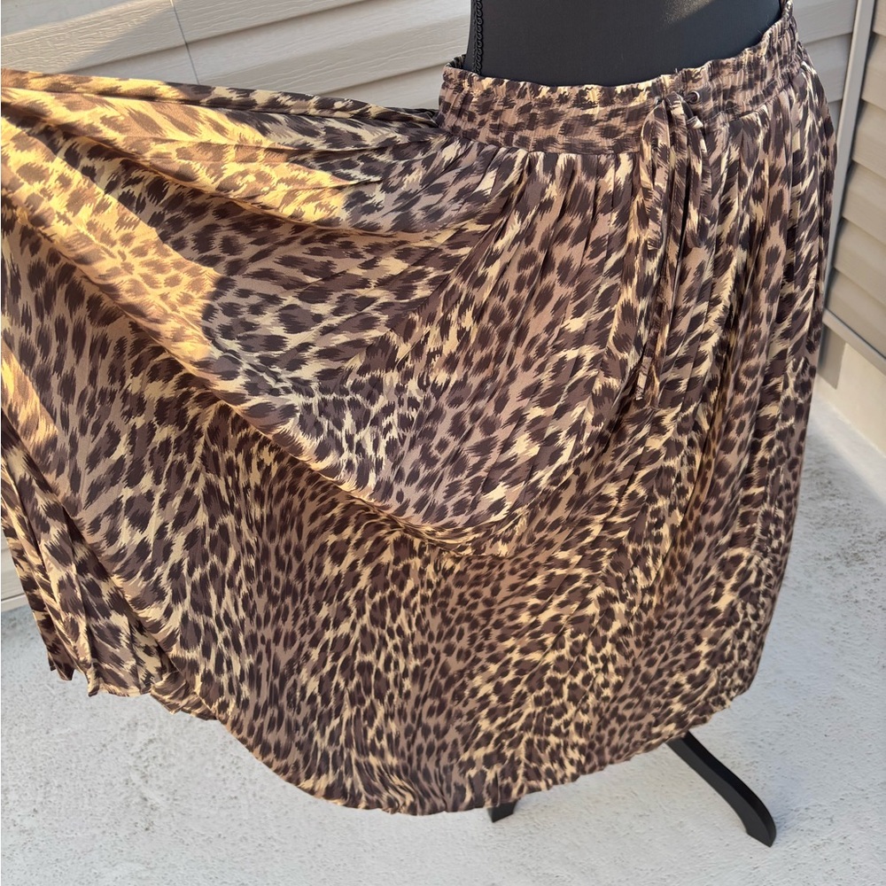 Banana Republic Leopard Print Pleated Midi Skirt - Picture 5 of 7